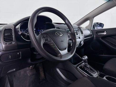 Used 2017 Kia Forte LX image 20
