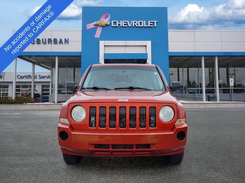 Used 2009 Jeep Patriot Sport FWD image 2