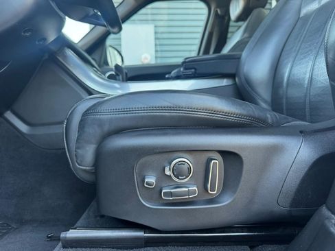 Used 2019 Land Rover Range Rover Sport HSE Dynamic image 24