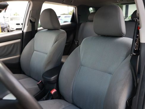 Used 2011 Toyota Matrix w/ Matrix Sport Pkg FWD image 19
