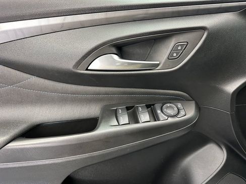 Used 2025 Buick Envista Sport Touring FWD image 10