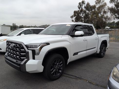Used 2023 Toyota Tundra Platinum w/ Advanced Package AWD/4WD image 1