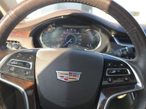 Used 2016 Cadillac XTS Premium w/ Driver Assist Package AWD/4WD image 4