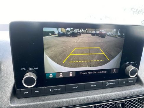 Used 2025 Honda Civic Sport image 26