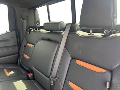 Used 2021 GMC Sierra 1500 AT4 w/ AT4 Value Package image 13