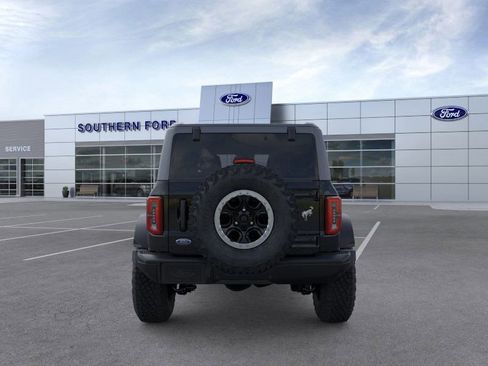 New 2026 Ford Bronco Badlands image 5