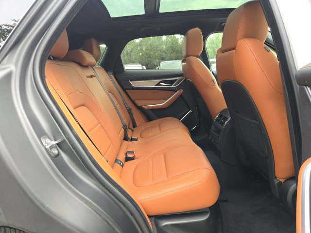 Used 2026 Jaguar F-PACE R-Dynamic S AWD/4WD image 10