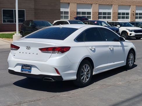 Used 2018 Hyundai Sonata SE FWD image 5
