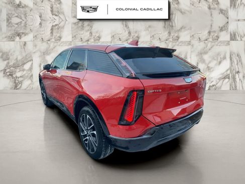 Used 2025 Cadillac Optiq Sport 1 w/ LPO, Floor Liner Package image 5