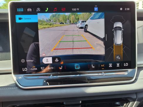 New 2026 Volkswagen Tiguan SE AWD/4WD image 9