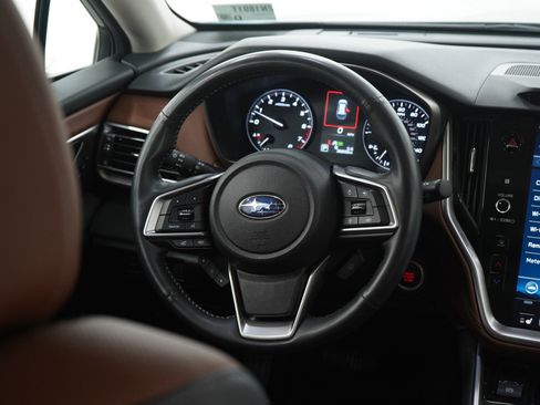 Used 2022 Subaru Outback Touring XT image 16