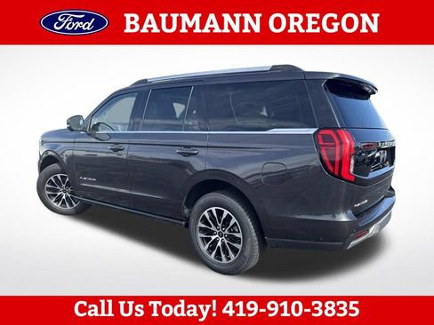 Used 2025 Ford Expedition Platinum AWD/4WD image 11