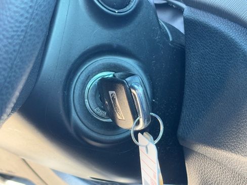 Used 2015 Hyundai Santa Fe Sport w/ Option Group 02 image 25