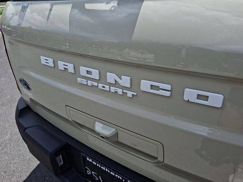 Used 2025 Ford Bronco Sport Outer Banks w/ Outer Banks Tech Package+ AWD/4WD image 31