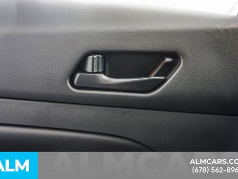 Used 2025 Nissan Altima 2.5 SV FWD image 51