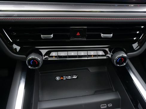 New 2026 Chevrolet Suburban RST w/ Advanced Technology Package image 15