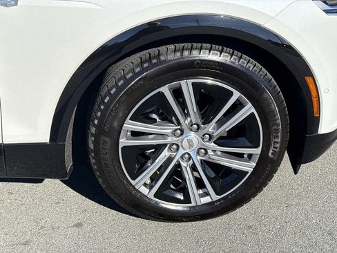 New 2025 Cadillac Lyriq Luxury image 7