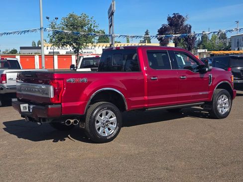 Used 2019 Ford F250 Platinum w/ Platinum Ultimate Package AWD/4WD image 31