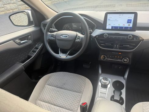 Used 2020 Ford Escape SE FWD image 11
