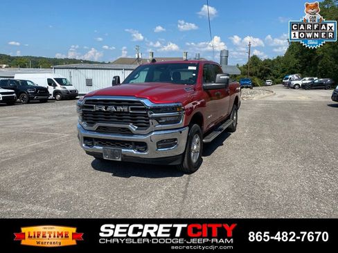 Used 2026 RAM 2500 Big Horn AWD/4WD image 1