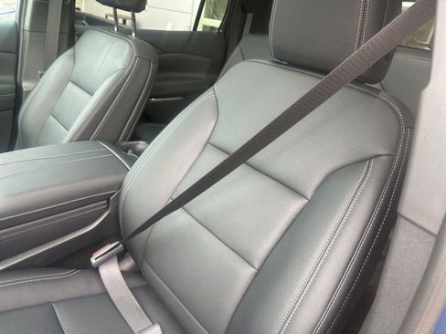 Used 2026 Chevrolet Traverse LT w/ Sun and Wheel Package AWD/4WD image 10