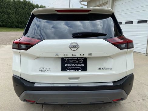 Used 2023 Nissan Rogue SV w/ SV Premium B Package AWD/4WD image 6