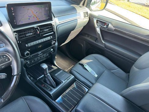 Certified 2023 Lexus GX 460 Premium image 34