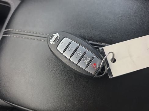 Used 2020 Nissan Sentra SV image 36