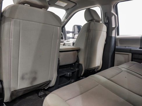 Used 2022 Ford F250 XL w/ STX Appearance Package image 37