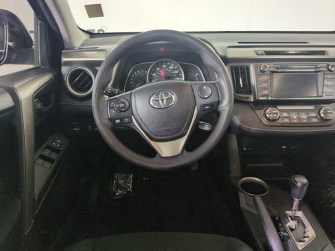 Used 2014 Toyota RAV4 XLE AWD/4WD image 14