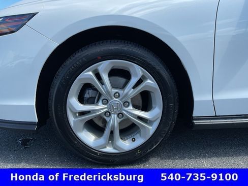 Used 2023 Honda Accord LX image 9