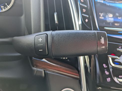 Certified 2016 Cadillac Escalade ESV Premium AWD/4WD image 27