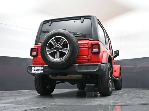 Used 2023 Jeep Wrangler Unlimited Sahara AWD/4WD image 43