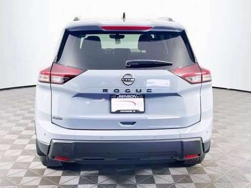 New 2026 Nissan Rogue SV FWD image 19