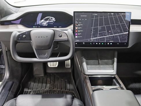 Used 2023 Tesla Model S Standard Range image 14