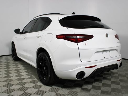 Used 2023 Alfa Romeo Stelvio Veloce image 35