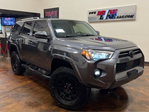 Used 2021 Toyota 4Runner SR5 RWD image 42