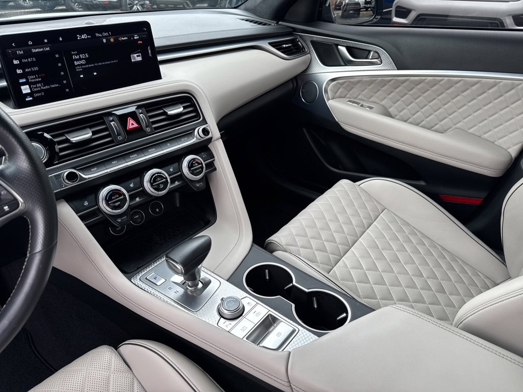 Used 2023 Genesis G70 3.3T w/ Sport Prestige Package RWD image 15