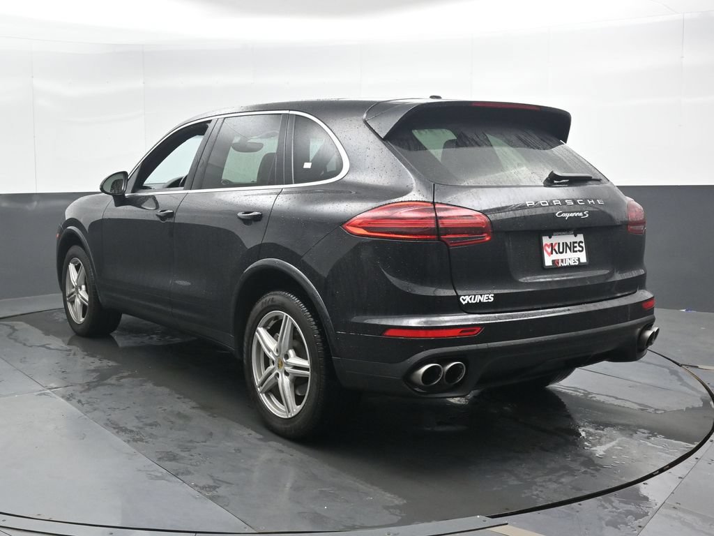 Used 2017 Porsche Cayenne S AWD/4WD image 10