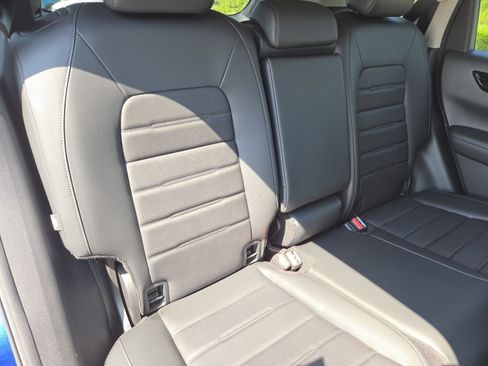 Used 2024 Honda CR-V EX-L image 25