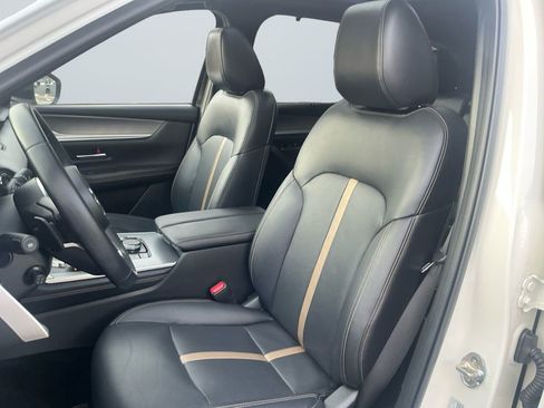 Used 2025 MAZDA CX-70 3.3 Turbo S w/ Premium Package image 9