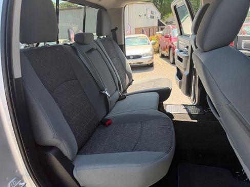 Used 2016 RAM 1500 Big Horn AWD/4WD image 25