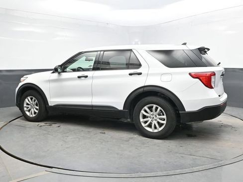 Used 2021 Ford Explorer 4WD image 4