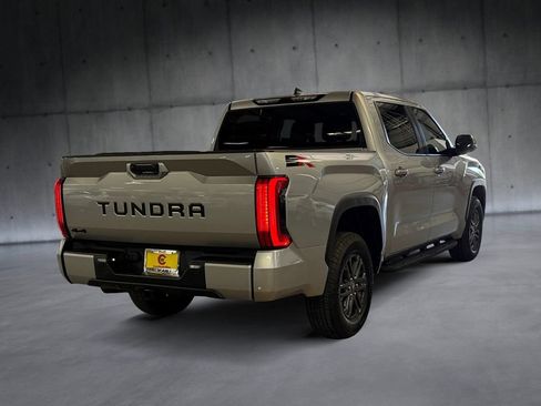 Used 2025 Toyota Tundra SR5 w/ SR5 Convenience Package AWD/4WD image 5