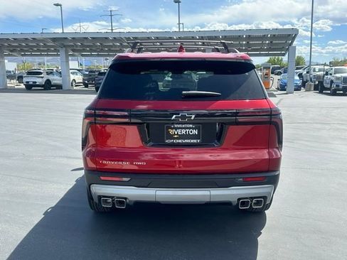 New 2026 Chevrolet Traverse LT w/ LPO, Floor Liner Package AWD/4WD image 23
