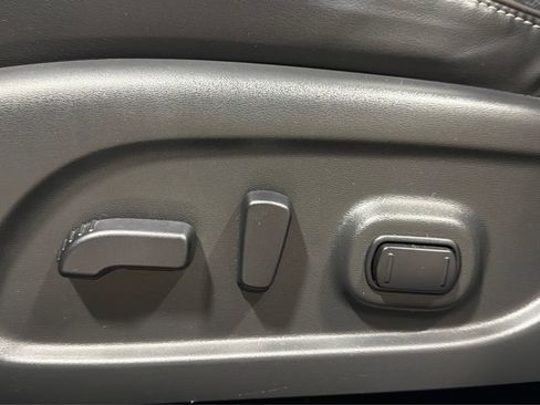 Used 2024 Nissan Murano SV image 20