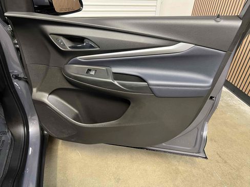 Used 2022 Chevrolet Bolt EUV LT w/ Convenience Package FWD image 72