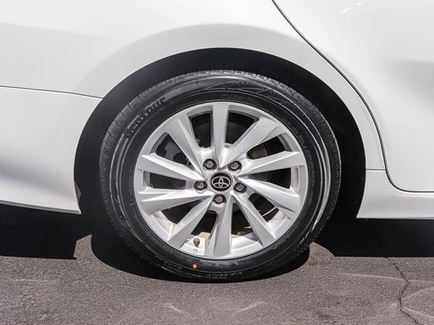 Used 2023 Toyota Camry LE FWD image 9