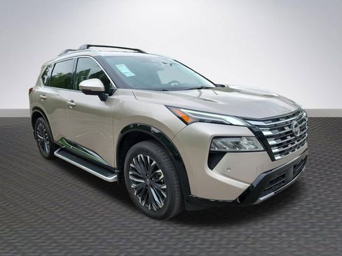 Used 2025 Nissan Rogue Platinum w/ Platinum Premium Package AWD/4WD image 1