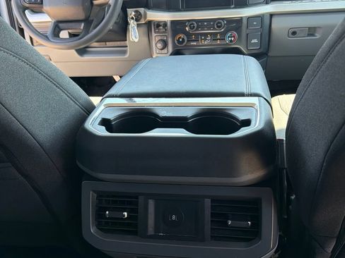 Used 2024 Ford F250 XLT w/ FX4 Off-Road Package AWD/4WD image 20